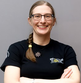 Theresa-Leishman-BIO-ONLY.jpg